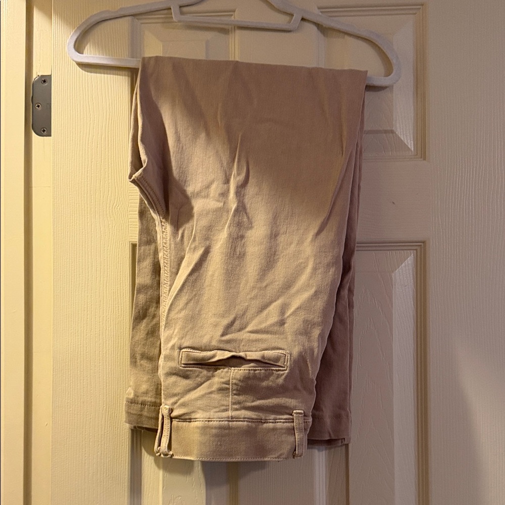Women's Casual Pants in Beige
